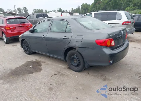 2010 Toyota Corolla Le z USA, uszkodzony, nr VIN 2T1BU4EE1AC519929